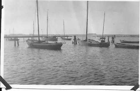 Boote im Hafen