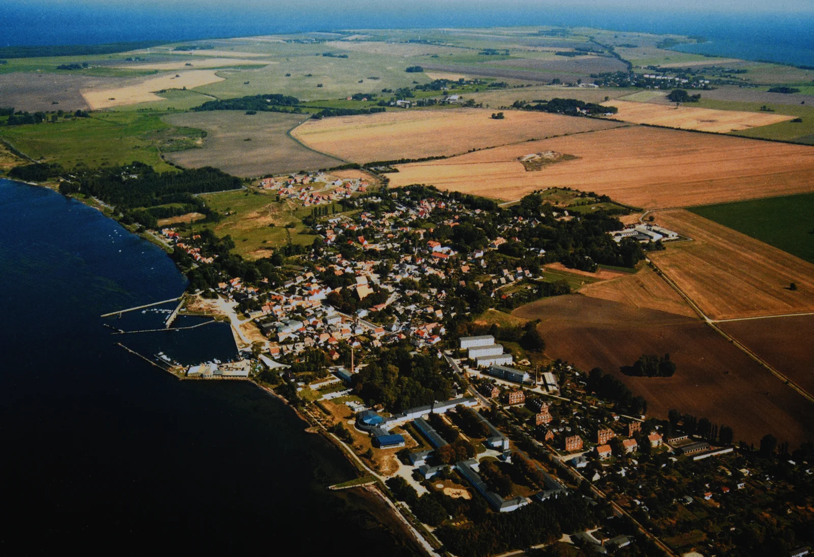 Wiek zwischen Bodden und Feldern