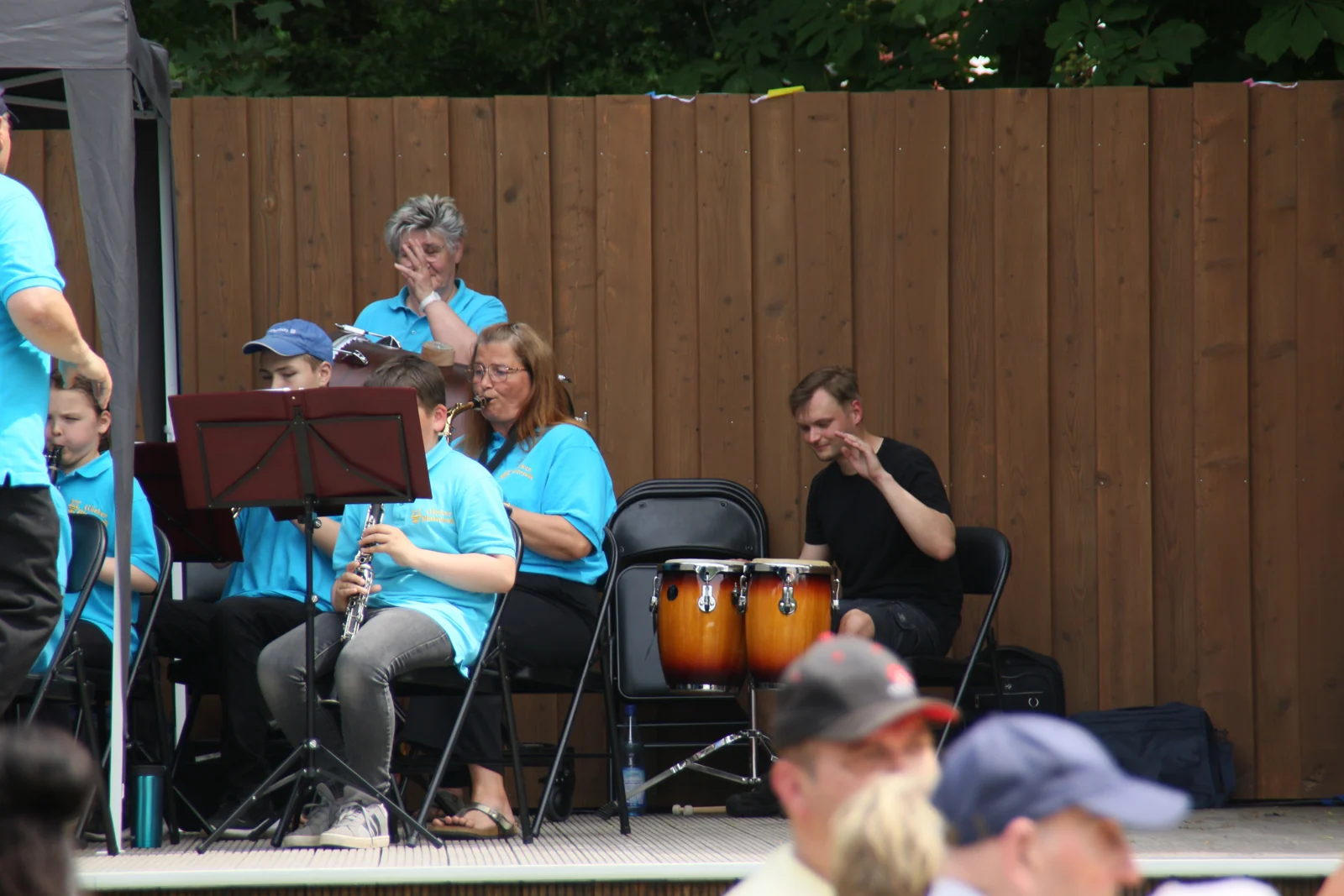 Musik auf der Dorffestbühne